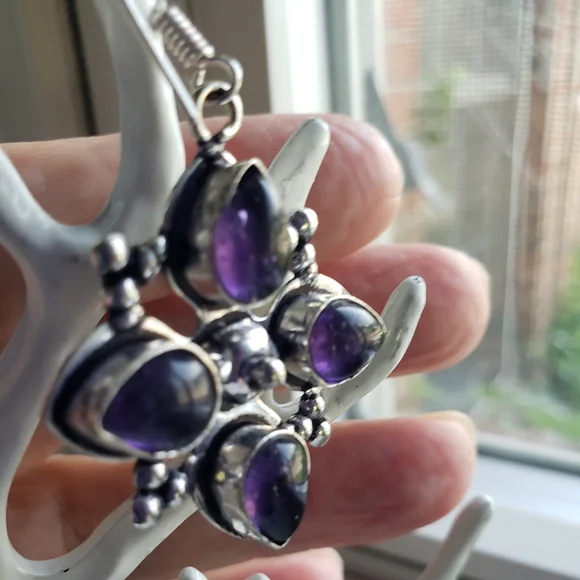 Earrings, new, huge amethysts set in 925 silver, handmade by Indian artisan. - Picture 3 of 4